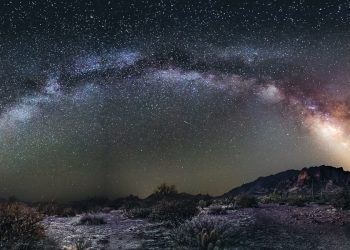 Milk Way over Superstitions